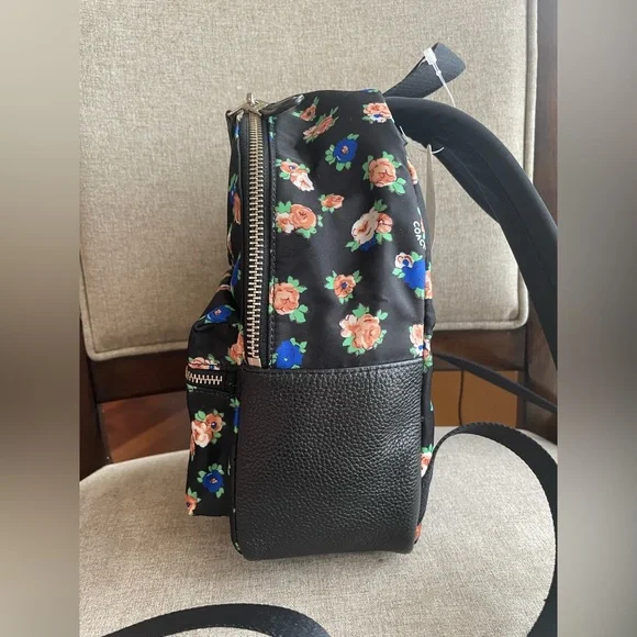 NWT！COACH MINI CHARLIE BACKPACK IN TEA ROSE FLORAL PRINT NYLON (COACH F57636)